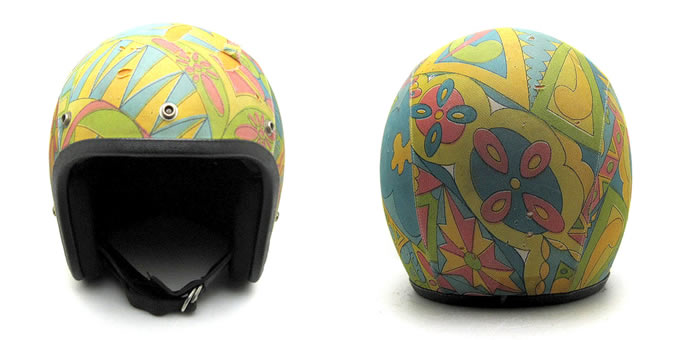 1970年代全般ヘルメットの画像