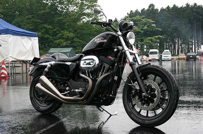 2006年式 スポーツスター XL1200Rのカスタム画像