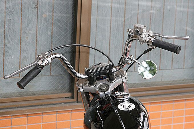 1988年式 XLH883 Bold Idea Customcycles カスタム紹介 | バージンハーレー