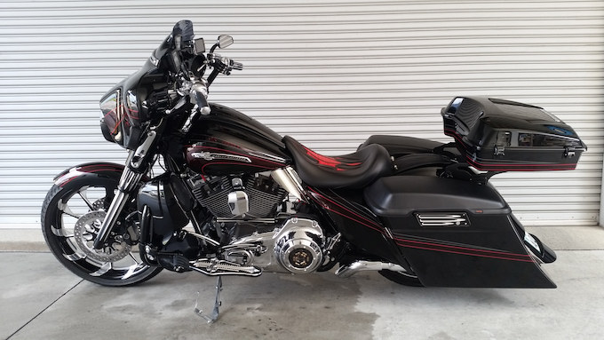 2011年式 CVO FLHXSE2のカスタム画像