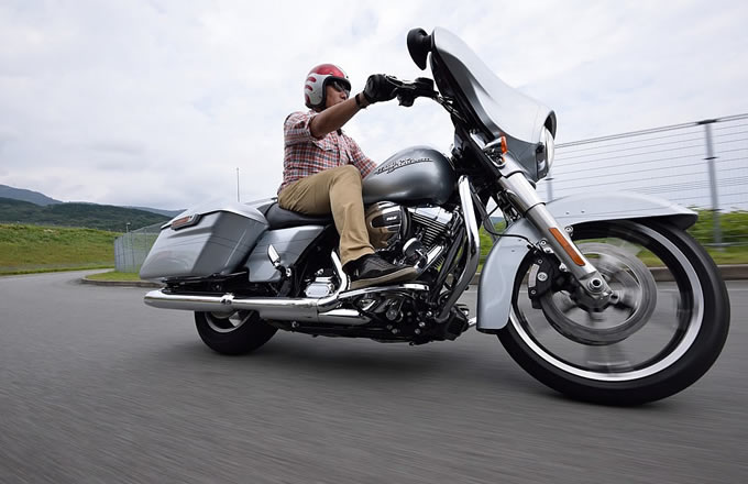 シートのみ！115th FLHXSストリートグライドスペシャルのシート。 シートのみ！115th FLHXSストリートグライドスペシャルのシート