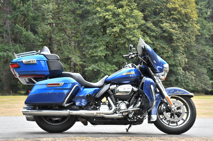 ハーレーFLHTKウルトラシート　ももじ ハーレーFLHTKウルトラシート ももじ ハーレーFLHTKウルトラ