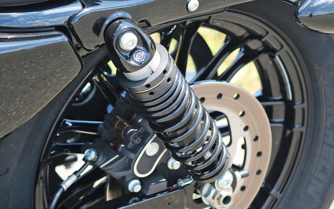 XL1200X フォーティーエイトの画像