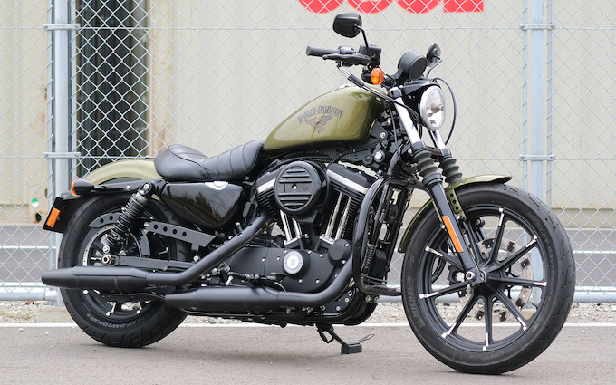 XL883N アイアンの画像