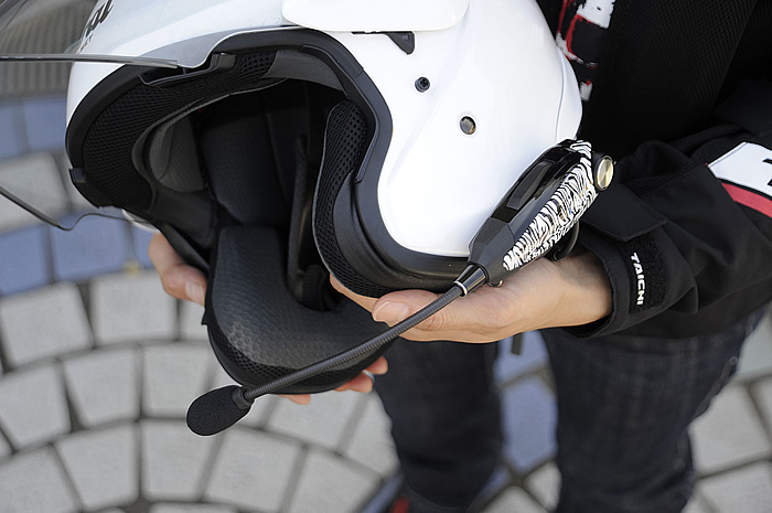 インカム B+COM SB4Xで楽しむ快適ツーリング │バージンハーレー