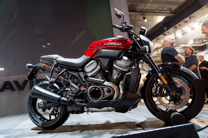 【EICMA2019レポート】ハーレー初のストリートファイターの「BRONX/ブロンクス」と、アドベンチャーモデルの「PAN AMERICA/パン・アメリカ」を世界初公開！の画像