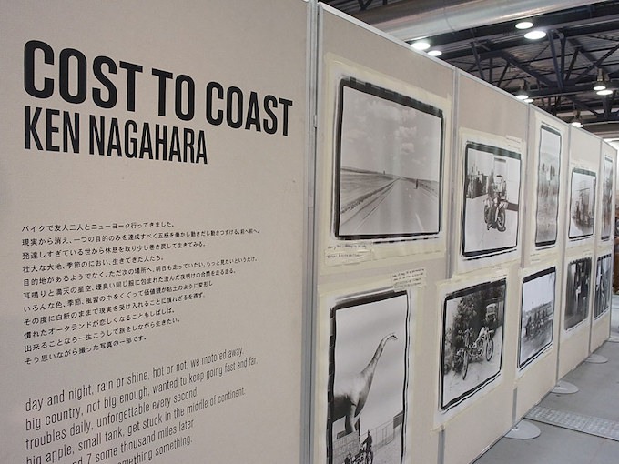 永原健の写真展 「COST TO COAST」が金沢のアートギャラリーSLANTの協力により、今期ニューオーダーショーで開催された。
