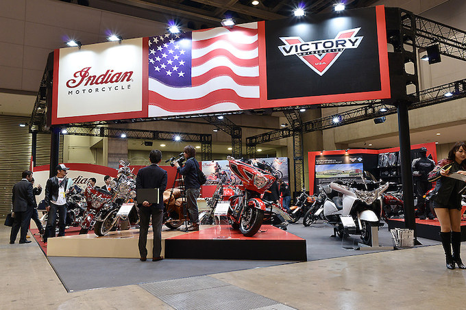 MADE IN USAのINDIAN MOTORCYCLE＆VICTORY MOTORCYCLESのブース。ハーレーとは違う独自のスタイルが人気のアメリカンモーターサイクル。