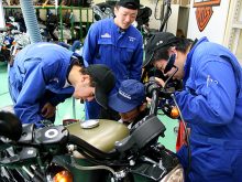 ハーレーメカニック育成現場の今の画像