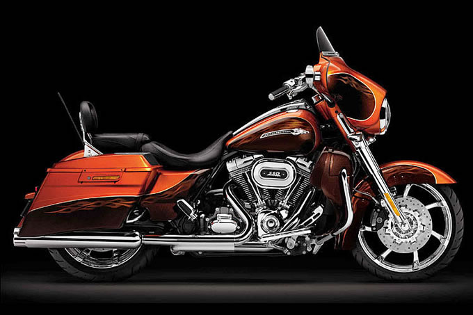 FLHXSE3 CVO オフィシャル写真レポート トピックス | バージンハーレー