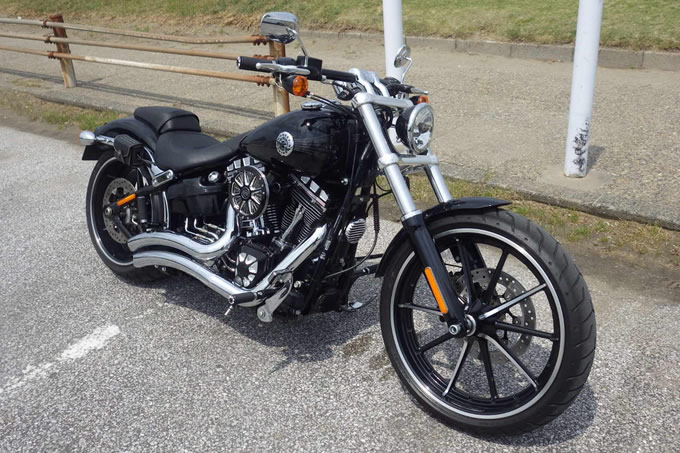 ハーレー　ダービーカバー　バーストコレクション　FXSB ブレイクアウト ブレイクアウト用フォークカバー｜2018年式以降 FXBR・FXBRS