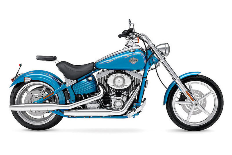 2011年式 ソフテイル FXCWC 年式別モデルカタログ | バージンハーレー