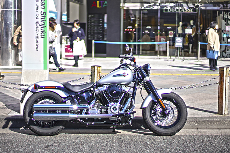 トラディショナルなスタイリングと最新高性能を両立したハーレーの  