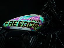 ハーレー＆グラファーズロックのデザインコラボ「RE_SEEK for FREEDOM」から生まれた「STREET ROD “FREEDOM” EDITION designed by GraphersRock」のオンライン販売開始の画像