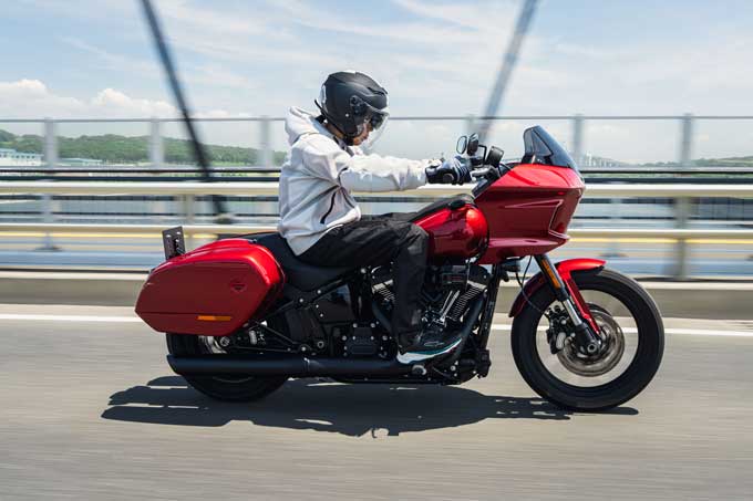 【ハーレーダビッドソン 新型ローライダーST 試乗記】クレイジーな走りをもたらす大胆な猛獣！！　06画像
