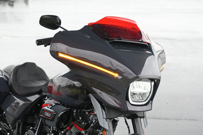 【ハーレーダビッドソン 新型CVO ストリートグライドST 試乗記】オーバー・ザ・トップ!己を超えるのは己自身であることを証明!! 14画像