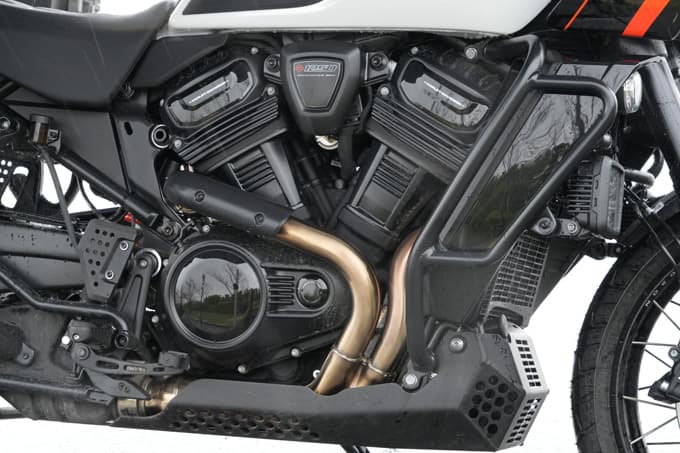 【ハーレーダビッドソン 2026モデル RA1250L パンアメリカ1250リミテッド 試乗記】“旅”を“冒険”へと変えるタフギアがここに完成！　10画像