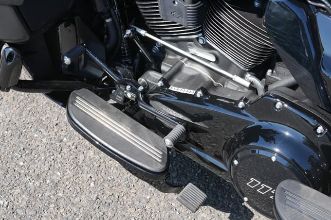 【ハーレーダビッドソン 2026モデル FLHLT ストリートグライド3リミテッド 試乗記】より一層、軽く、快適、安全に。増された”アメンボ”感。 13画像