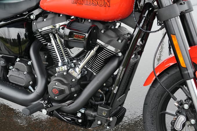 【ハーレーダビッドソン 2026モデル FXLRS ローライダーS 試乗記】ハーレー屈指のプレミアムスポーツクルーザー、ここに極まる11画像