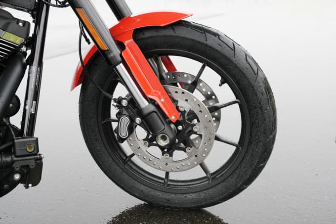 【ハーレーダビッドソン 2026モデル FXLRS ローライダーS 試乗記】ハーレー屈指のプレミアムスポーツクルーザー、ここに極まる12画像
