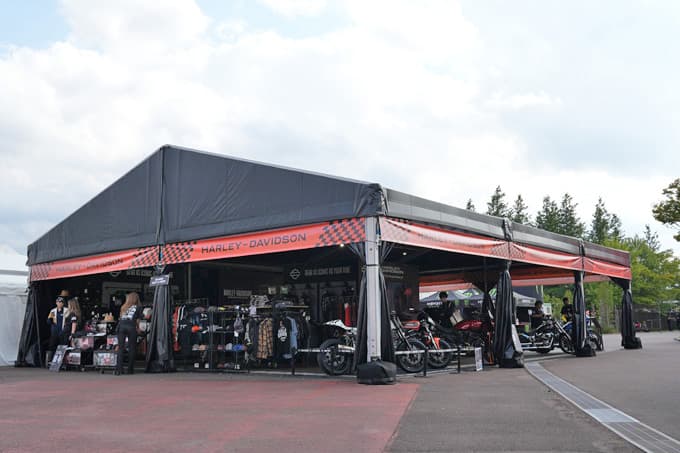 クルーザーで世界を攻める!ハーレー×MotoGP、もてぎ上陸!!メイン画像